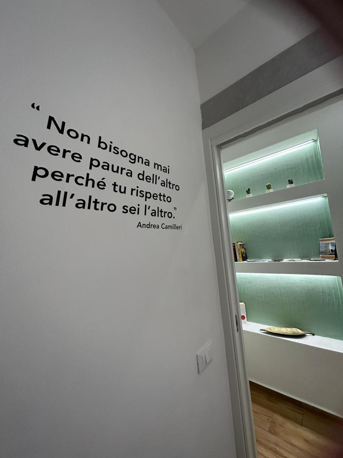 La Dimora Degli Scrittori Apartamento Porto Empedocle Quarto foto