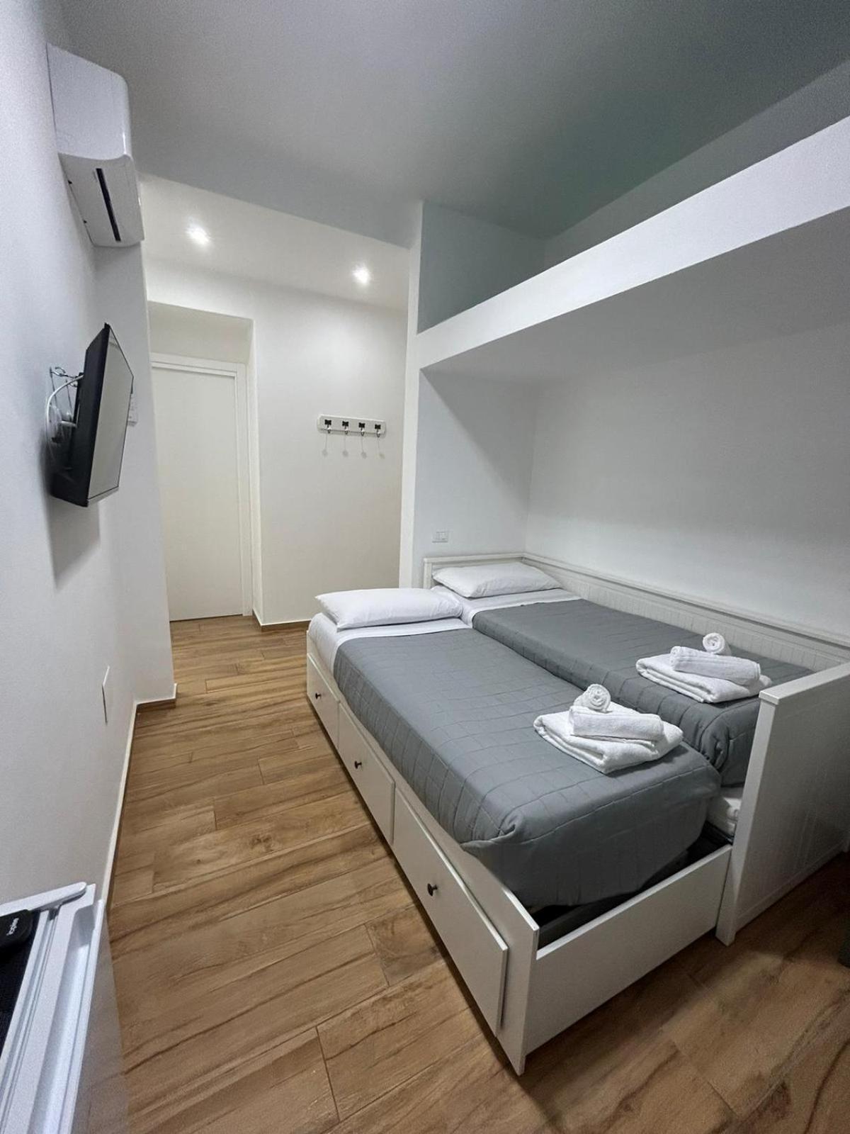 La Dimora Degli Scrittori Apartamento Porto Empedocle Quarto foto